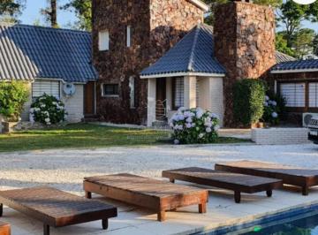 Foto1 · Gran Casa en Alquiler en Punta del Este