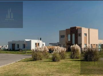 Terreno · 782m² · Venta - Lote - Terreno a La Laguna en Canning - Barrio La Demasía