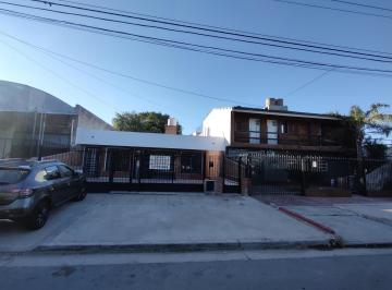 Foto · Venta Casa 3 Dorm. Local - Santa Isabel 3ra Secc - Av Armada Argentina