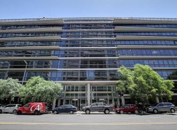 Oficina comercial · 275m² · 3 Cocheras · Oficinas de 275 m² en El Corazón de Puerto Madero. Planta con Varias Divisorias. Tres (3) Cocheras.
