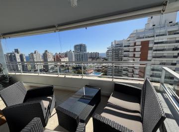 Foto1 · Apartamento en Venta Piso Alto en Forest Tower II, Punta del Este
