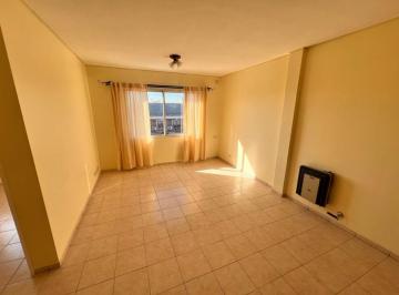 Departamento de 2 ambientes, La Matanza · A488 San Justo Alquiler Amplio Departamento Al Frente 2 Ambientes - Impecable!