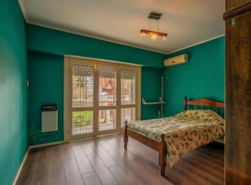 PH · 105m² · 4 Ambientes · 1 Cochera · Casa 4 Ambientes en Venta Lanus Este con Terraza