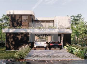 Casa · 245m² · 6 Ambientes · 4 Cocheras · Casa con Pileta en Pilara La Calesa