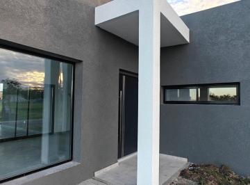 Casa · 127m² · 4 Ambientes · 2 Cocheras · Casa en Venta en Pilar del Este Santa Elisa