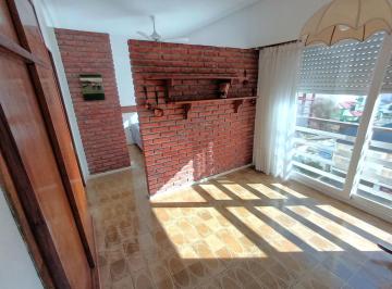 Departamento · 33m² · 1 Ambiente · Monoambiente Dividido Edificio Sux XI Miramar Impecable