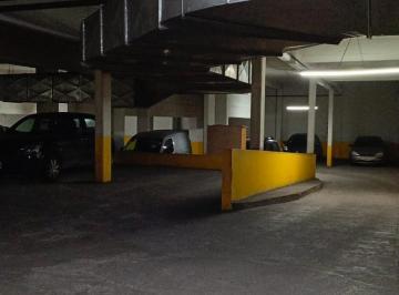 Garage · 18m² · Cochera en Centro