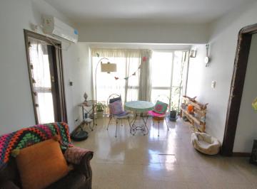Departamento · 50m² · 3 Ambientes · Dean Funes 1773: 3amb. Todo Externo, Super Luminoso!