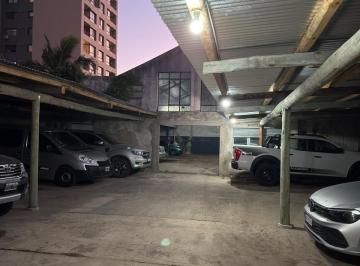 Garage 825m² Alquiler La Plata · Cocheras en 8 E/ 63 y 64 Cubiertas