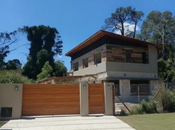 Casa · 180m² · 4 Ambientes · 1 Cochera · Casa en Venta Restaurada en Bosque Peralta Ramos