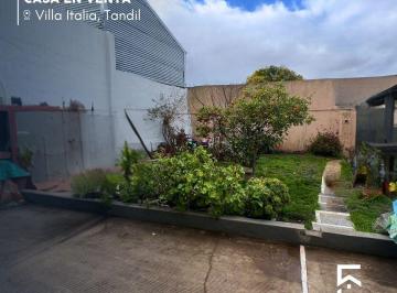 Casa · 60m² · 2 Ambientes · 1 Cochera · Casa en Venta