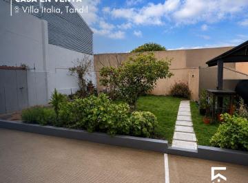 Casa · 60m² · 2 Ambientes · 1 Cochera · Casa en Venta