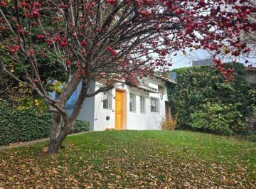 Casa · 158m² · 6 Ambientes · 2 Cocheras · Casa en Venta en Barrio Belgrano, San Carlos de Bariloche - Ideal Desarrollo
