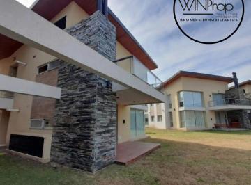 Casa · 81m² · 1 Dormitorio · 1 Cochera · Venta Dormi Santa Irene Comarcas de Luján