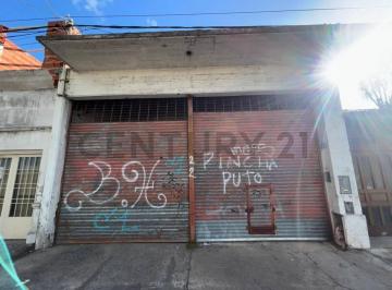 Bodega-Galpón · 222m² · 3 Ambientes · 1 Cochera · Galpon Oficinas en Venta en La Plata