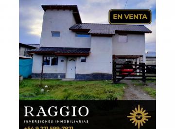 Casa · 105m² · 4 Ambientes · 1 Cochera · Casa de 4 Ambientes en El Bolsón - Apto Crédito (Ez - 42)