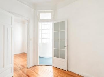 Oficina comercial · 73m² · 4 Ambientes · Oficina en Alquiler. Cuatro Ambientes. Al Frente