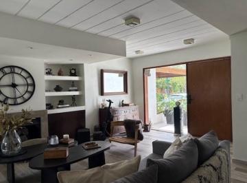 Casa · 226m² · 6 Ambientes · 2 Cocheras · Casa en Venta en Santa Barbara, Tigre, G. B. a. Zona Norte