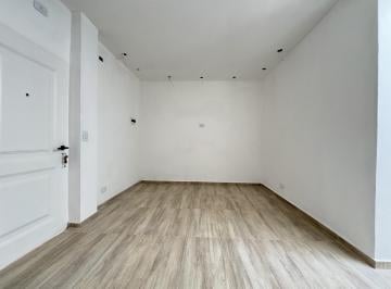 PH · 50m² · 3 Ambientes · PH de 3 Ambientes Refaccionado a Nuevo en Morón Sur