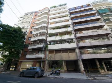 Departamento · 151m² · 4 Ambientes · 1 Cochera · Categoria 4 Amb. con Dependencia y Cochera en Recoleta