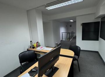 Local comercial · 220m² · 8 Ambientes · Venta Local Comercial con Depósito - Centro - Córdoba