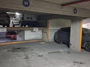 Garage · 12m² · Venta de Cochera en Monserrat