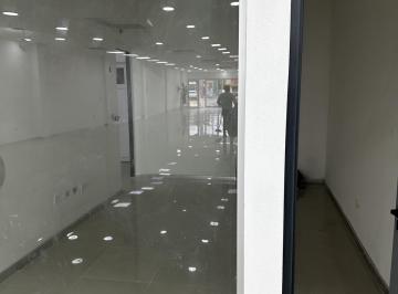 Local comercial · 410m² · 3 Cocheras · Local - Burzaco
