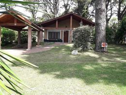 Casa · 110m² · 3 Ambientes · 1 Cochera