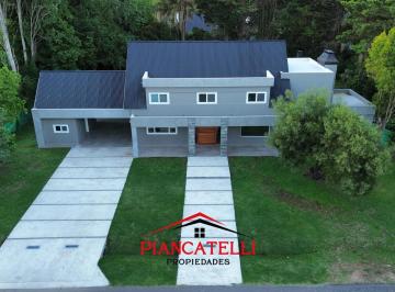 Casa · 1500m² · 5 Ambientes · 6 Cocheras · Casa en Venta 5 Ambientes en San Diego