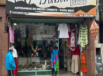 Local comercial · 250m² · 2 Ambientes · Venta de Local Comercial a m de Av Colon