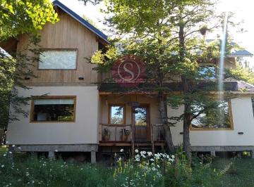 Casa · 113m² · Casa Chalet en Venta en Villa Rio Hermoso, San Martin de Los Andes, Patagonia