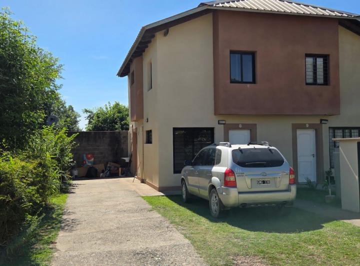 Casa · 95m² · 3 Ambientes · 2 Cocheras