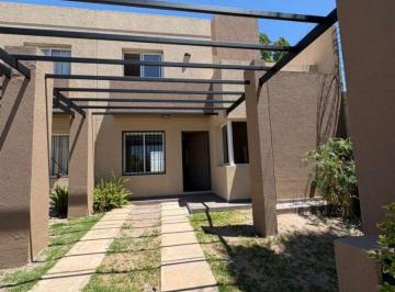 Casa de 5 ambientes, Maipú · Casa en Venta C/ Cochera en Maipú