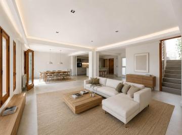 Casa · 175m² · 6 Ambientes · 1 Cochera · Casa de 3 Dorm. con Patio, Cochera y Amplia Terraza