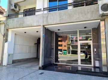 Garage · 12m² · 4 Cocheras · Av Francia y Cordoba - Cochera Cubierta