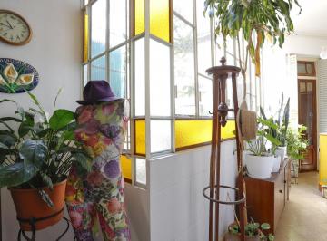 PH · 82m² · 3 Ambientes · PH en Venta. Dos Dorm. en Primer Piso Contrafrente. Amplia y Luminosa Terraza. Parrilla.