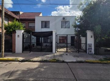 Casa de 3 ambientes, Lomas de Zamora · Casa Duplex en Venta Temperley