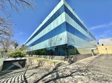 Oficina comercial · 1540m² · 50 Cocheras · Importante Piso de Oficinas en Moderno Edificio a m. de Au. Panamericana, en Martinez.
