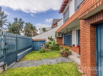 Casa · 195m² · 5 Ambientes · 1 Cochera · Venta Casa en Villa Luzuriaga