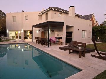 Casa · 276m² · 6 Ambientes · 1 Cochera · Casa en Alquiler en Haras La Caballeriza, Pilar, G. B. a. Zona Norte