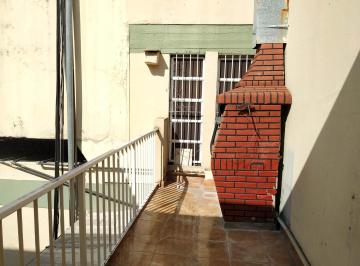 Departamento de 3 ambientes, Balvanera · Hermoso Departamento 3 Ambientes. Balcón con Parrilla. Apto