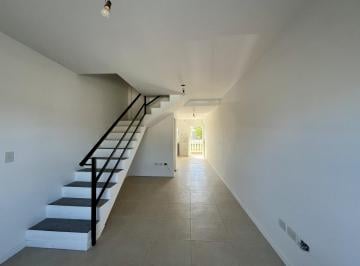 PH · 100m² · 4 Ambientes · 6 Cocheras · PH Tríplex Venta 4 Ambientes Villa Luzuriaga con Terraza Cochera Financia Ó Permuta