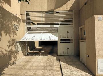 Garage · 14m² · Cocheras en Venta y Alquiler - Barrio General Paz, Cercanía a Importantes Centros de Salud.