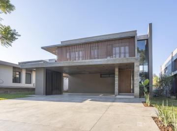 Casa · 419m² · 12 Ambientes · 2 Cocheras · Casa en Country San Pablo