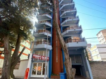 Departamento de 4 ambientes, San Bernardo · Semipiso con Imponente Vista Al Mar, Cochera y Gas Natural
