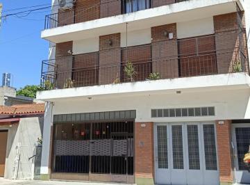 Departamento · 104m² · 5 Ambientes · Amplio Departamento 5 Ambientes