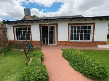 Casa · 133m² · 4 Ambientes · 3 Cocheras · Casa en Venta, 4 Ambientes, La Reja Moreno