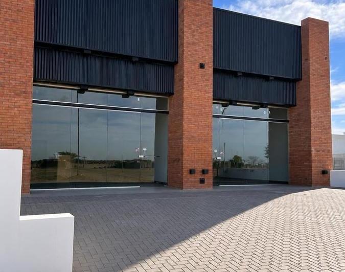 Local comercial · 120m²