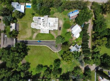 Terreno · 50m² · Terrenos en Venta en Barrio con Porton Los Zainos - Bella Vista