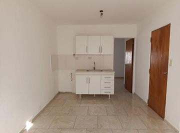 Departamento · 32m² · 2 Ambientes · 2 Ambientes en Primer Piso